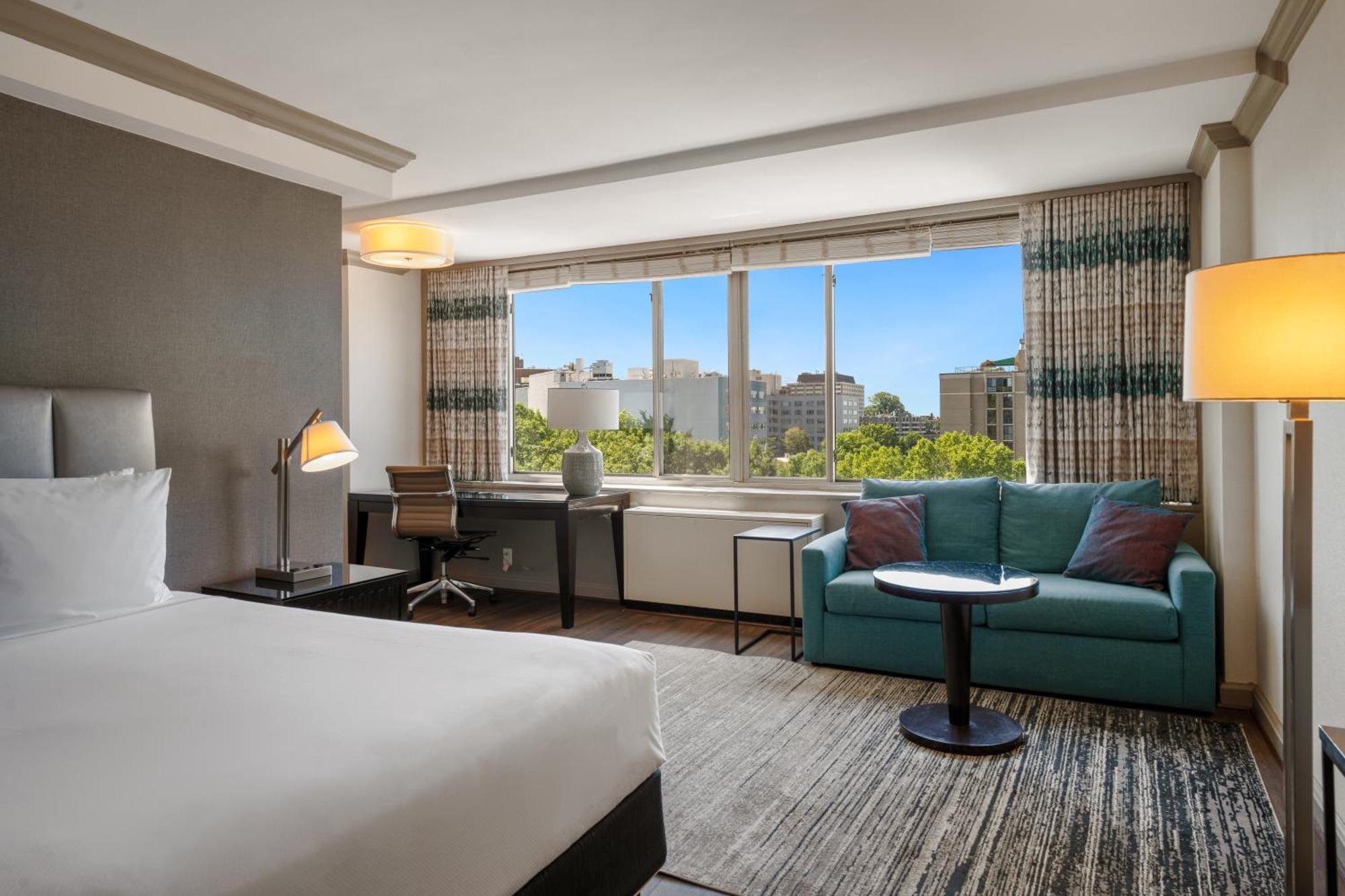 The River Hotel 4*